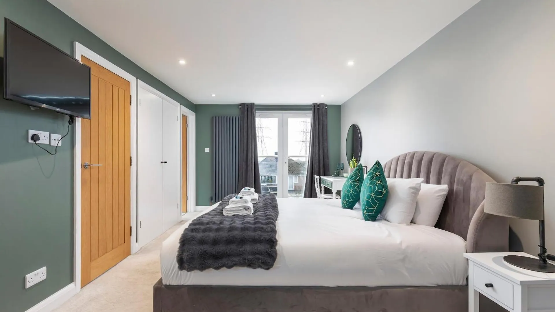 度假居 Melrose- Beautiful 4 Bedroom Home With Parking 布赖顿 英国
