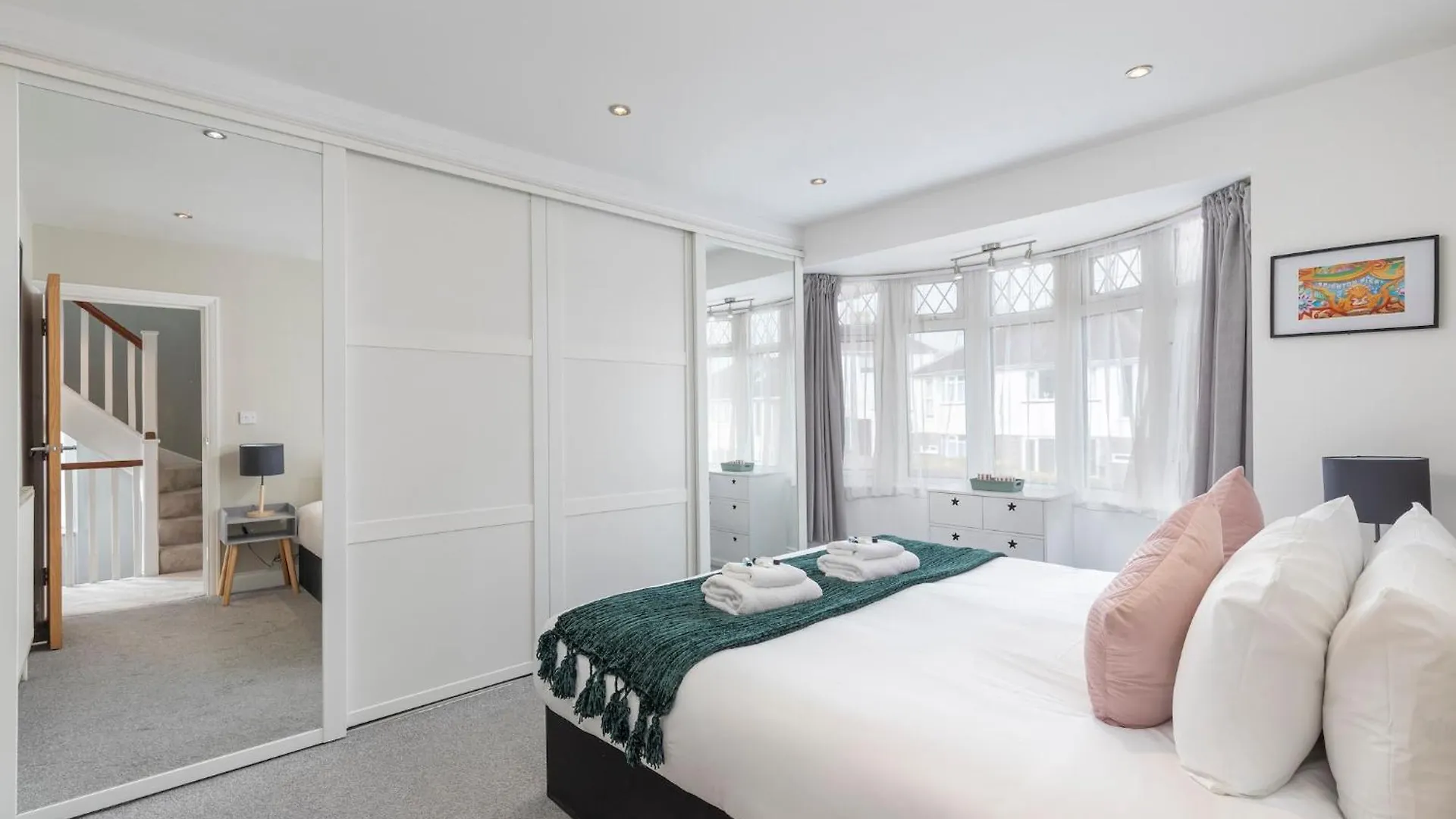 Melrose- Beautiful 4 Bedroom Home With Parking 布赖顿 度假居